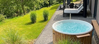 Luxury Forest Retreat near Cologne with Private Sauna Hot Tub and Forest Views