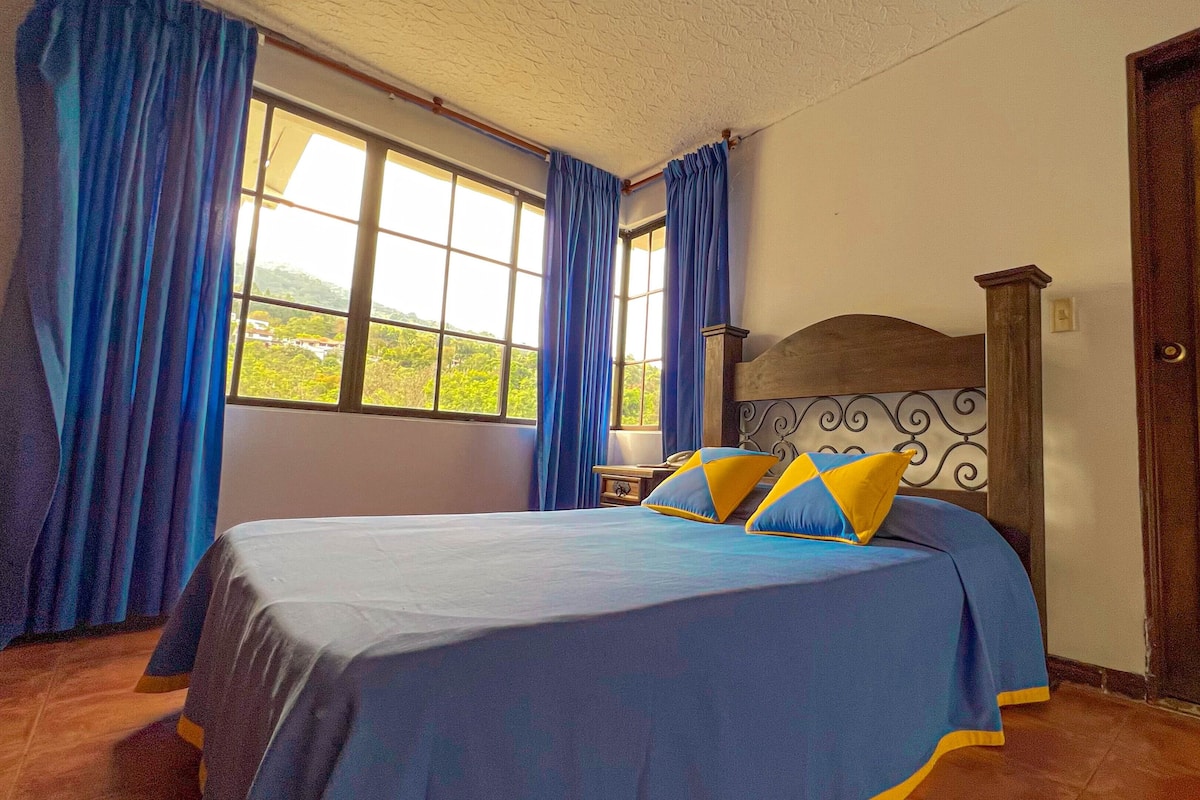 Standard Double Room | Free WiFi