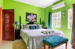 2 bedrooms, desk, iron/ironing board, travel crib