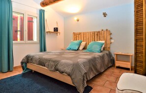 3 habitaciones, cuna de viaje, wifi gratis y ropa de cama