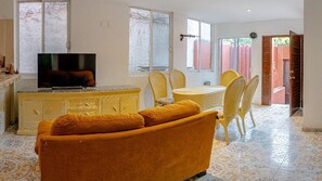 Interior - Casa familiar Vaso Miraflores (Zihuatanejo)