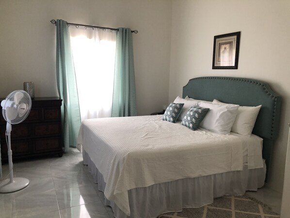 2 bedrooms, desk, free WiFi, bed sheets