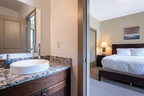 Apartment | Badezimmer