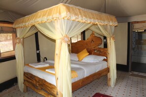 Luxury Single Room | Egyptian cotton sheets, premium bedding, memory foam beds - Explore Mara Camp (Maasai Mara)