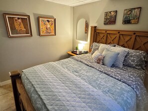 3 Schlafzimmer, Schreibtisch, Reisekinderbett, kostenloses WLAN