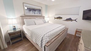 2 bedrooms, in-room safe, iron/ironing board, free WiFi