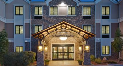 Chic 1BR Suite w/ Kitchen | Free Breakfast + Pool