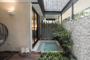Outdoor pool - Casa Yaxchin: Private Plunge Pool - 2 br Apartment (Tulum)