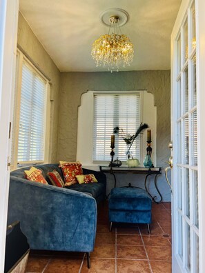 Interior - Stunning Historical Two Bedroom Apartment Riverside (Jacksonville)