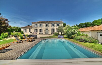 Awesome home in Arthenac