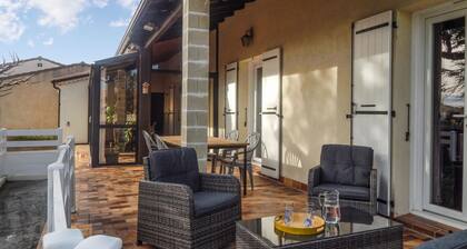 Superbe maison Ă Pierrelatte avec WiFi