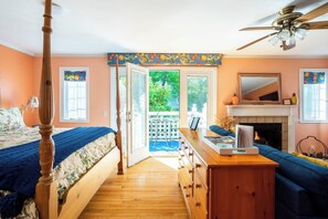 1 bedroom, desk, iron/ironing board, free WiFi
