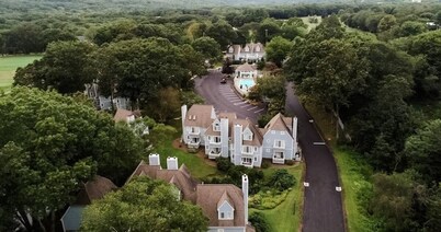 SERENE SPA HIDEAWAY MINUTES TO MOHEGAN SUN CASINO