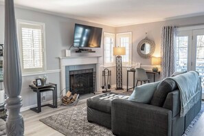 Smart-TV, peis og kontorer