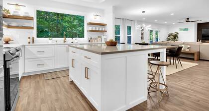 Private Luxury Spacious Atlanta Home