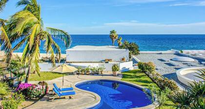 Casa Sunny Days - home in Private Gated Community w/Private Pool, Hot Tub, A/C