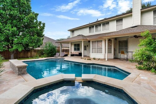 Incredible Heated Pool/HotTub! Gameroom-Movieroom!