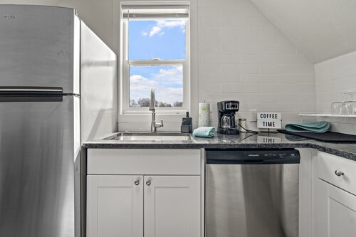 300Mbps°Smart TV°Full Kitchen°Self Check-In°W/D