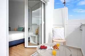 2 camere, una scrivania, ferro/asse da stiro, Wi-Fi