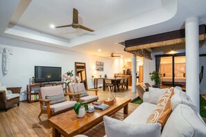 Living area - Villa Casa Coral (Kerobokan)