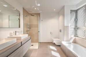 Bathtub, hair dryer, towels