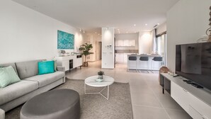TV - Jardines - Adama 0.1 POOL & GARDEN VIEW 2B (Arona)