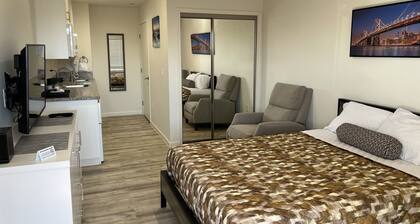 Villa Alamari Inn And Suites