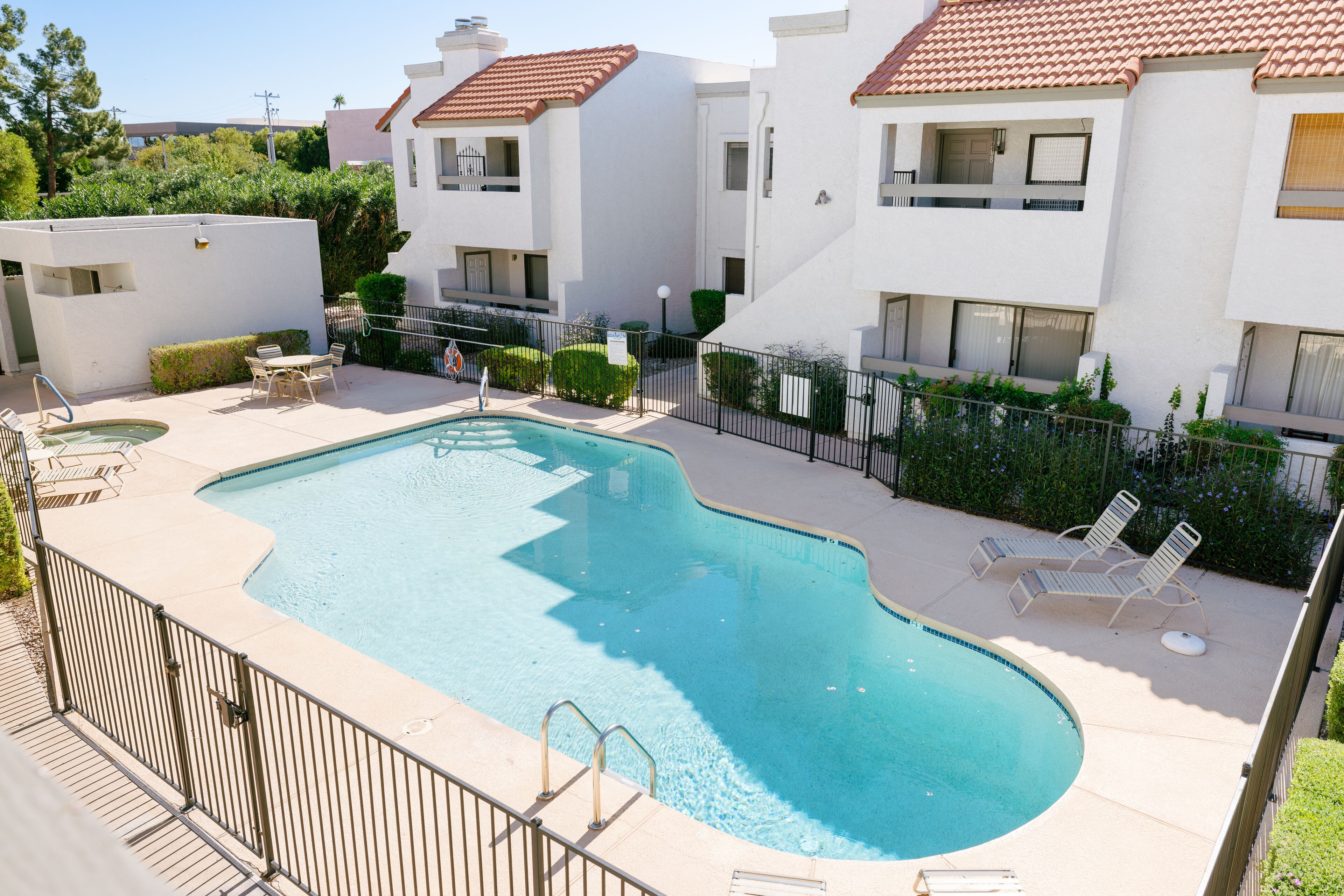 Fully Remodeled Downtown Scottsdale Boutique Condo Community