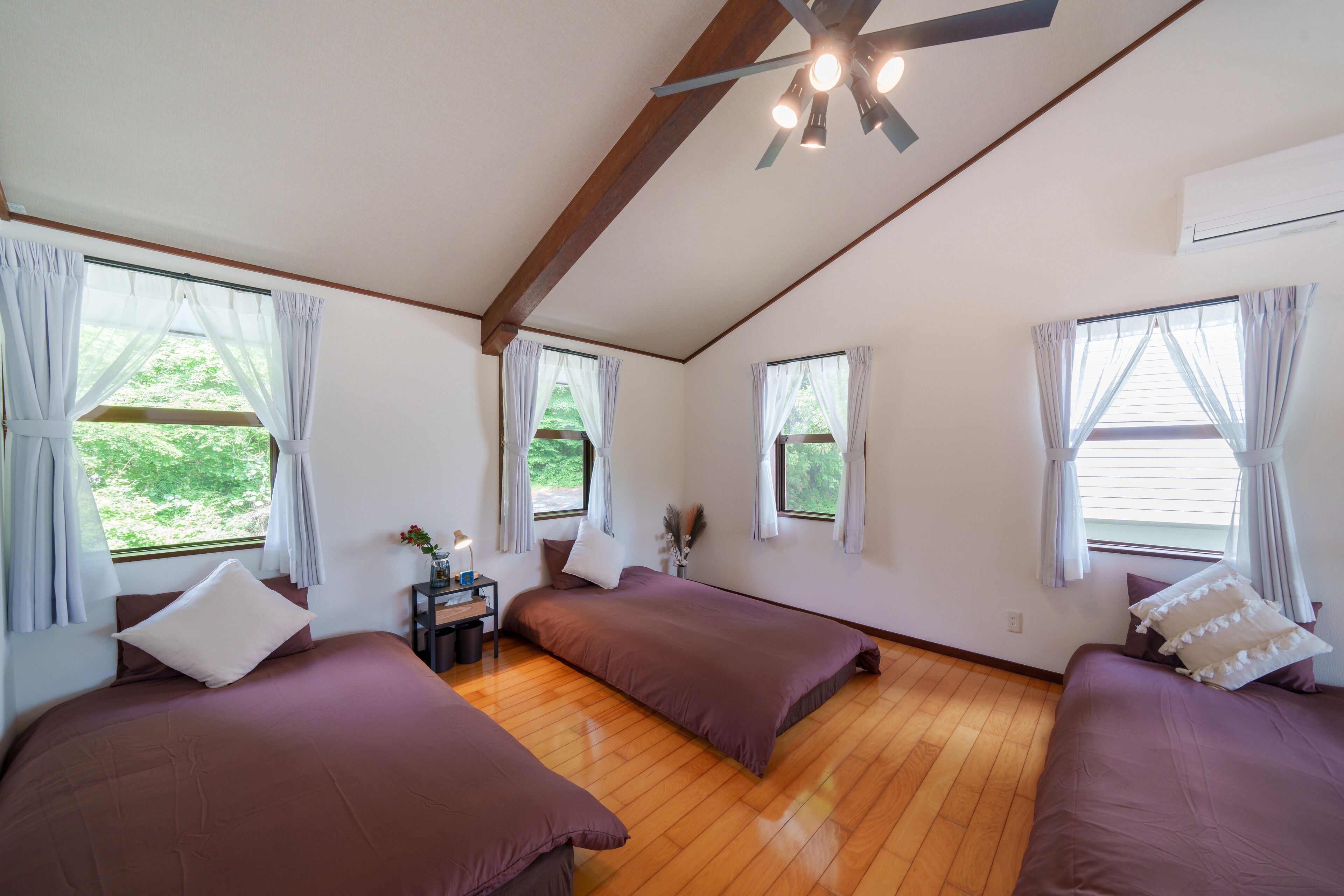 Basic Villa | 2 bilik tidur, Wi-fi percuma, cadar katil 