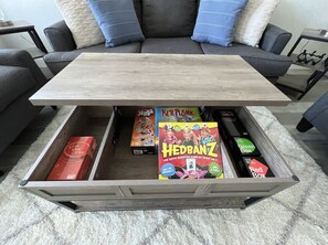 Game room - Serenity in Heart of DFW w/ PRIVATE parking & KING Bed ⭑ Min. from DFW Airport + (Euless)