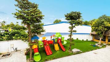 Children's play area - outdoor