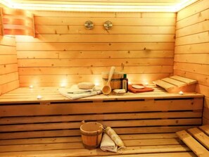 Spa - Hoa Vien Hotel - Suoi khoang Kim Boi (Kim Boi)