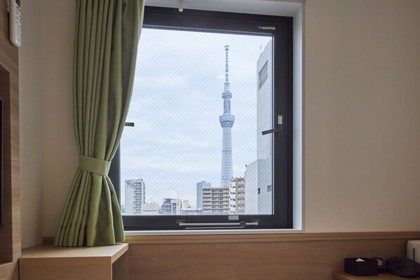 Traditional Double or Twin Room | Desk, laptop workspace, blackout drapes, soundproofing - hanachiku asakusa wagokoro hoteru (Tokyo)