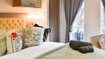 2 chambres, fer et planche Ă repasser, Wi-Fi, draps fournis