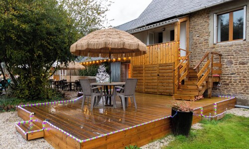 House - Sleeps 6 - Parking - Garden
