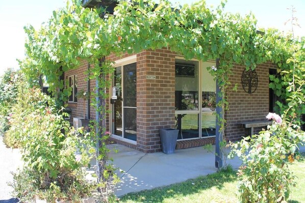 Exterior - Chalambar Motel (Ararat)