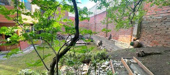 Incredible Downtown Duplex House With Interior Courtyard