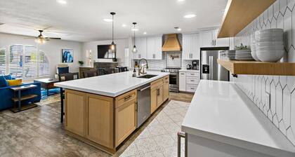 Chandler Getaway | Poolside Days, Firepit Nights, Playground Fun & Dog Friendly