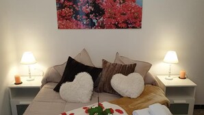 3 bedrooms, iron/ironing board, WiFi, bed sheets - Village house Laverdura (Ubrique)