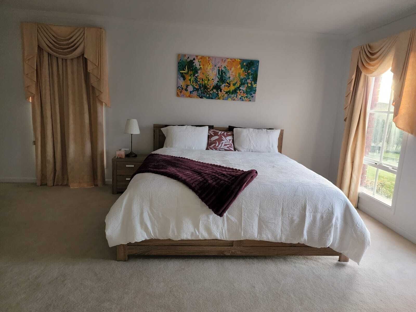 5 soverom, skrivebord og wi-fi