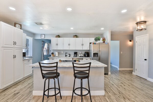 Microwave, oven, stovetop, dishwasher