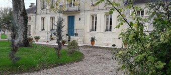 A chatelain's life for a night