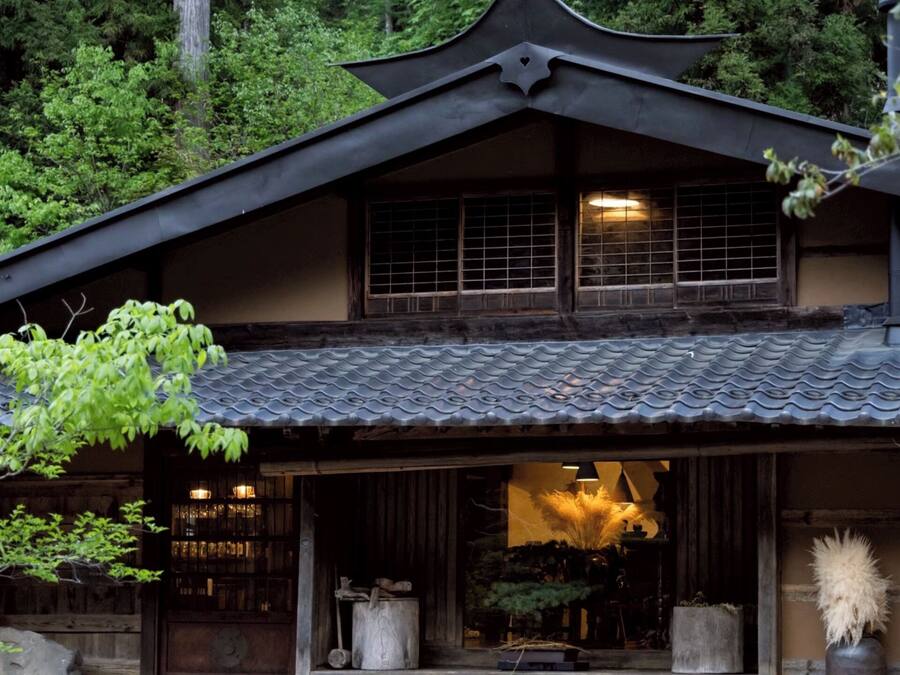 واجهة المنشأة