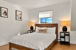 9 slaapkamers, een bureau, wifi, beddengoed