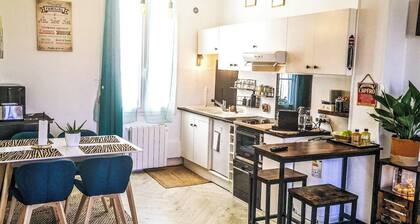 Maison Du Bonheur The French Art Of Living