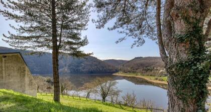 Cottage in Auvergne near Cascade Gour