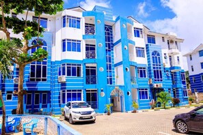 Exterior - Elegant Three B/Rm City Mall Nyali W/Pool (Mombasa)