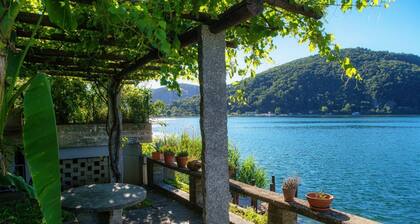 Apartment mit 180°-Blick auf den Luganersee in Ponte Tresa (LA FINESTRA BLU)