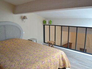 1 bedroom, free WiFi