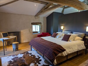 2 chambres, lit parapluie, Wi-Fi gratuit, draps fournis